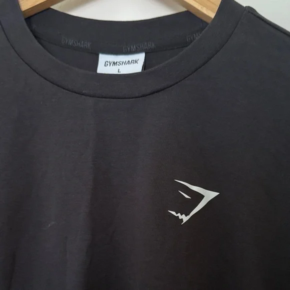 Gymshark Black Short Sleeve Tee - Picture 2 of 7